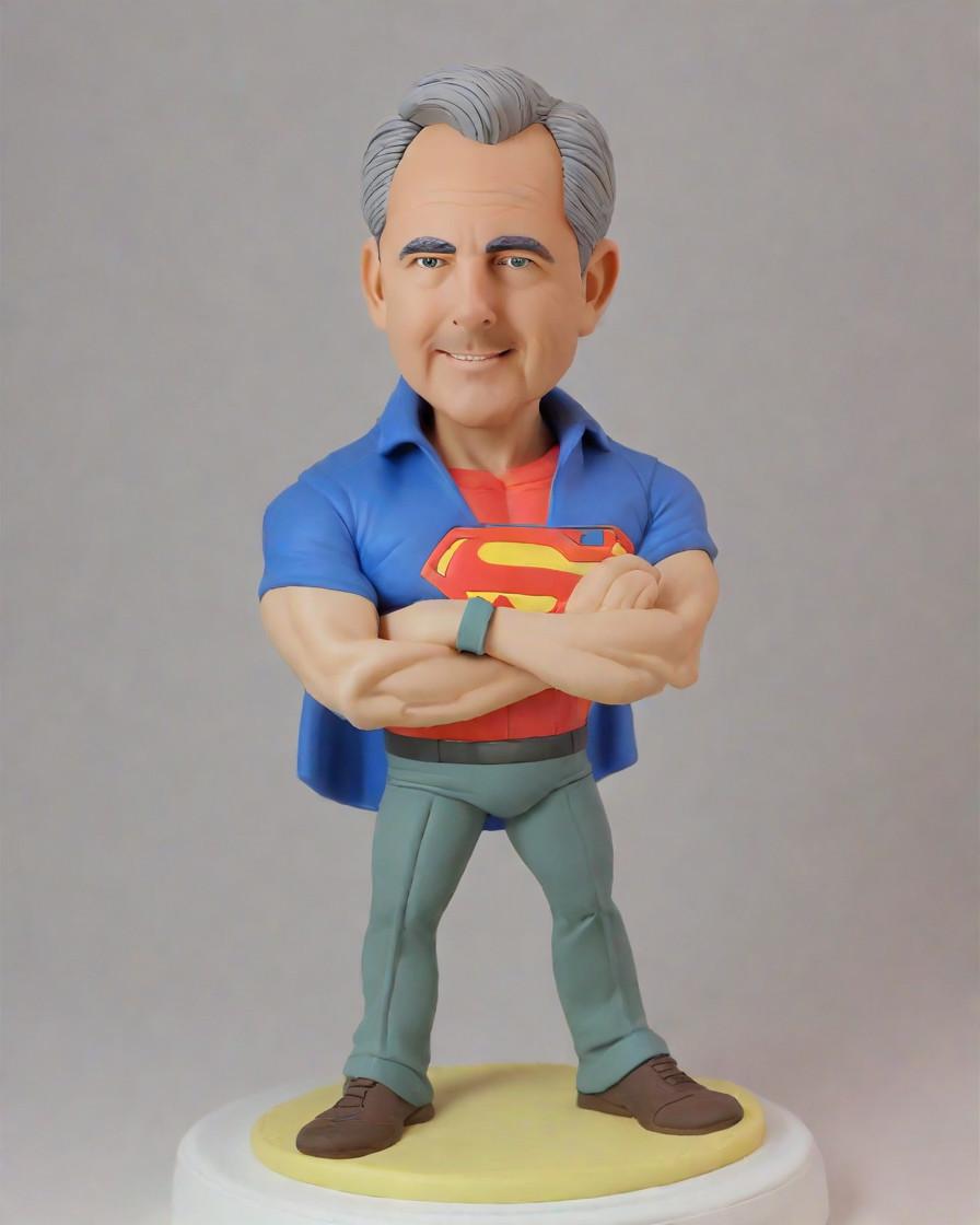 Discovering the 'Almighty Dad Super Man': A Custom Figurine That's More Than Just a Bobblehead,Father's Day Surprise: Unboxing the Ultimate 'Almighty Dad' Mini-Me