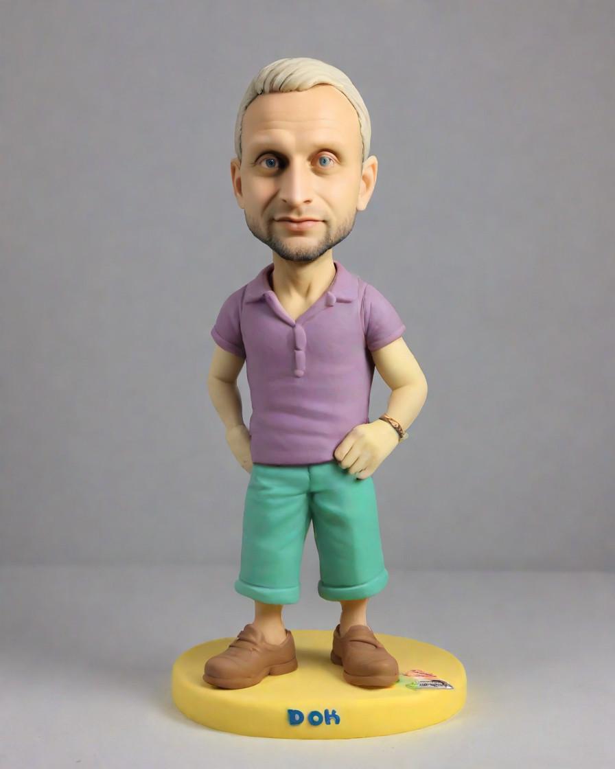 Trend Alert: How a Custom Bobblehead is Transforming Personalized Gifts,She's the Beat of Our Hearts: A Daughter's Touching Tribute to Her Mom with a Mini-Me Figurine