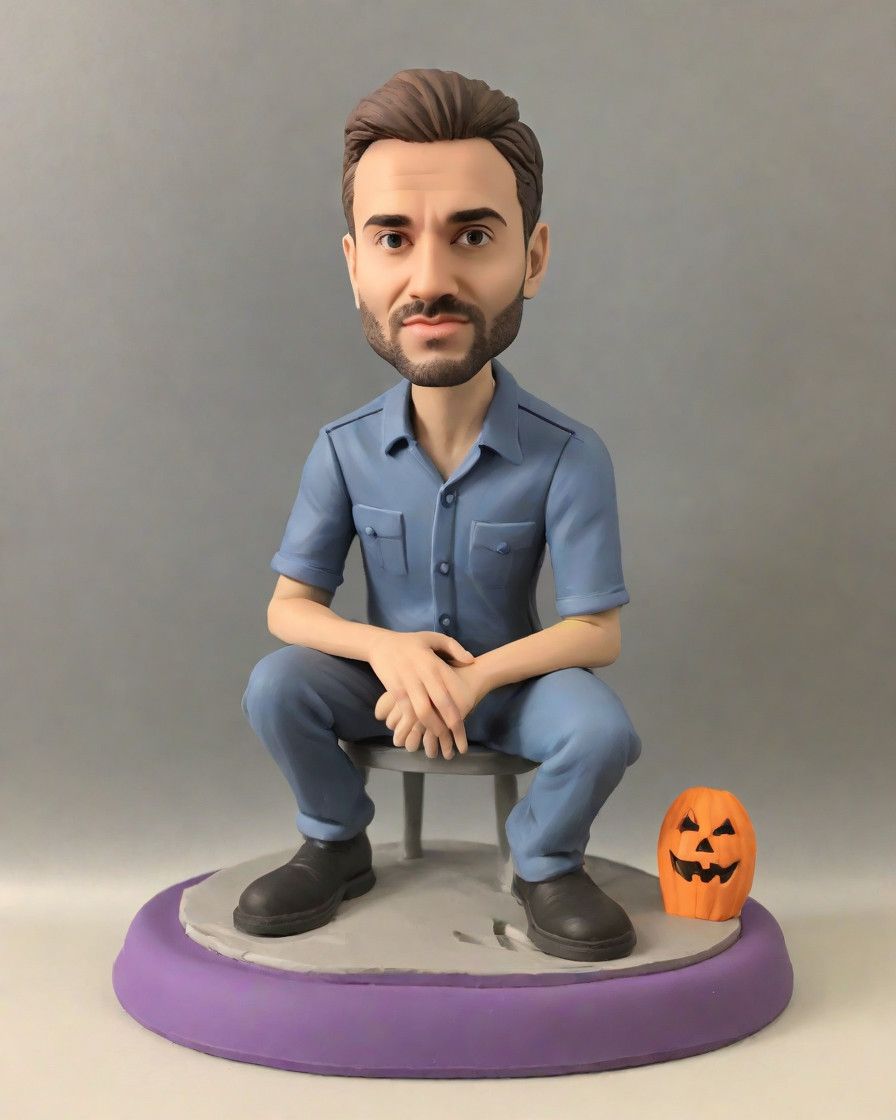 A Spooky Surprise: Unboxing My Personalized Halloween Bobblehead
