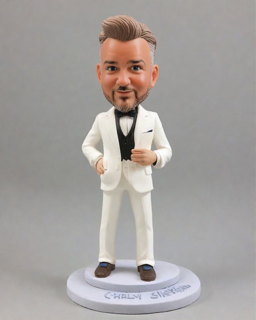 Unveiling the Trend: Custom Figurines as the New Boss's Day Essential