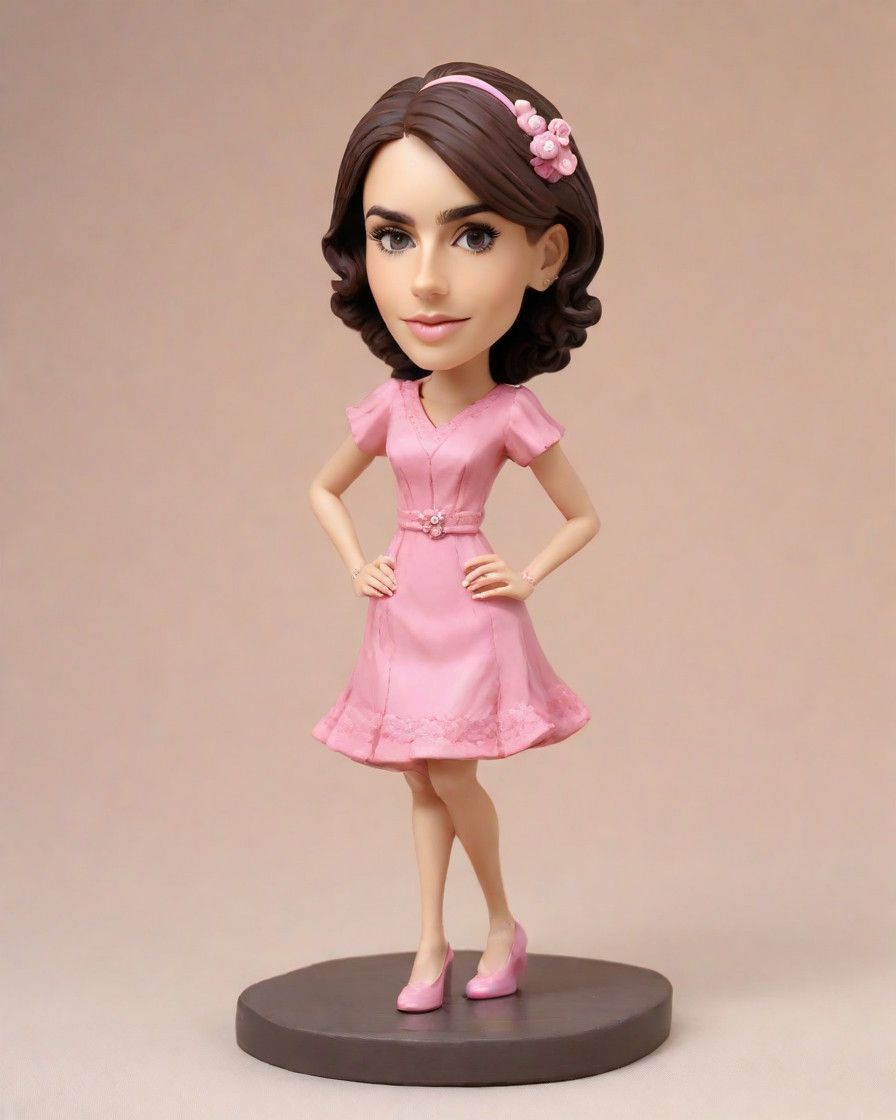 The Art of Personal Style: Crafting Your Mini-Me Bobblehead